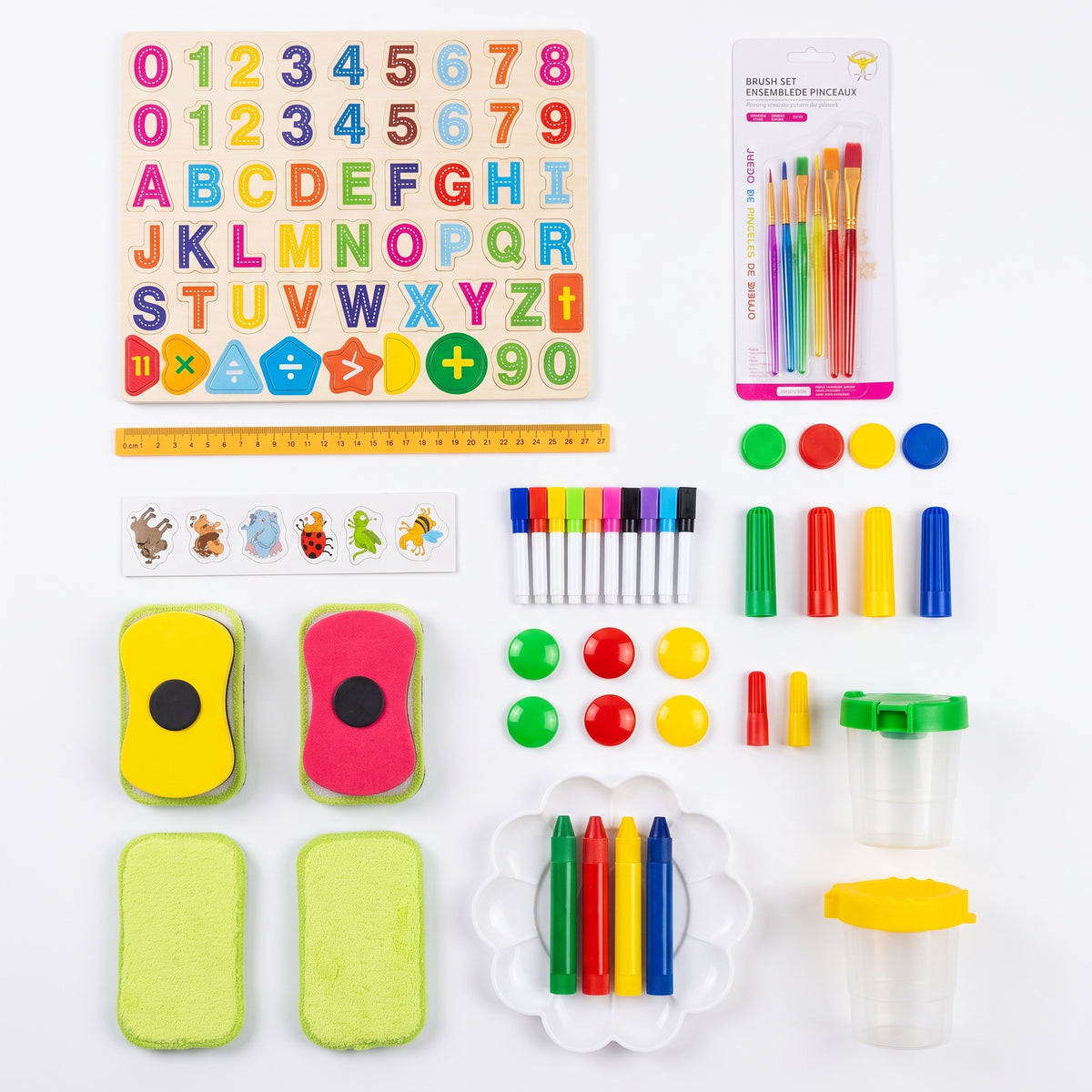 VECUKTY Kids Art Easel, Robot 3‑in‑1 Wooden Adjustable Height Magnetic Drawing Board & Chalkboard, Detachable Paper Roll Painting Stand Set for Toddlers Boys Girls Ages 3‑10